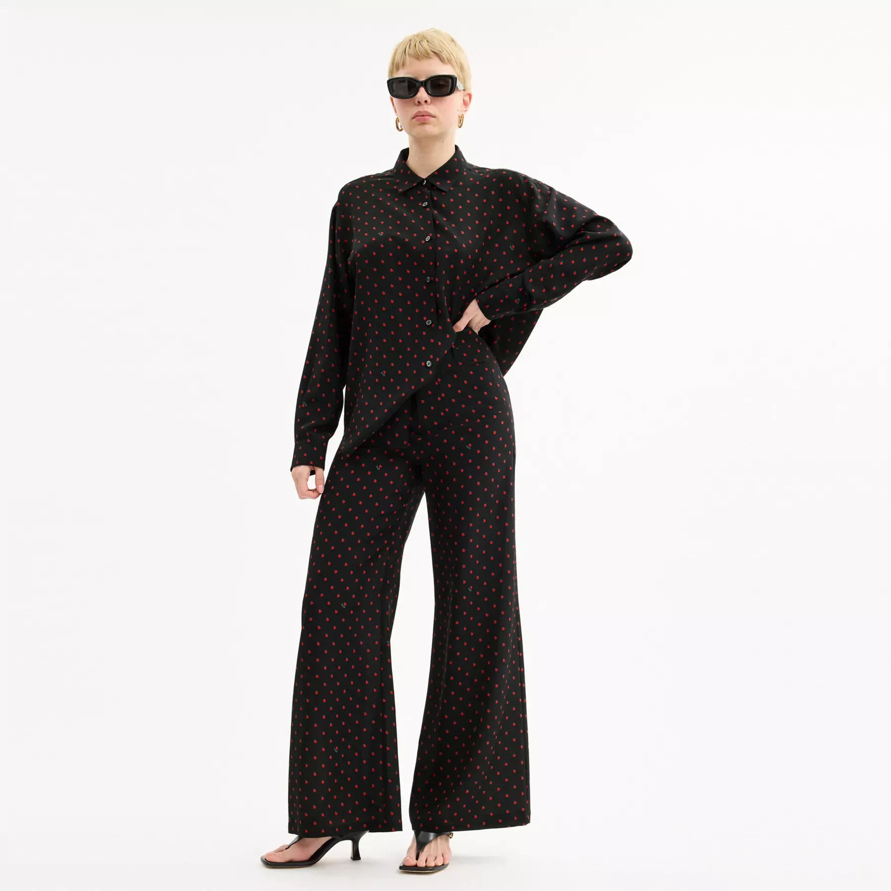 Apple Dot Pant Asia Fit