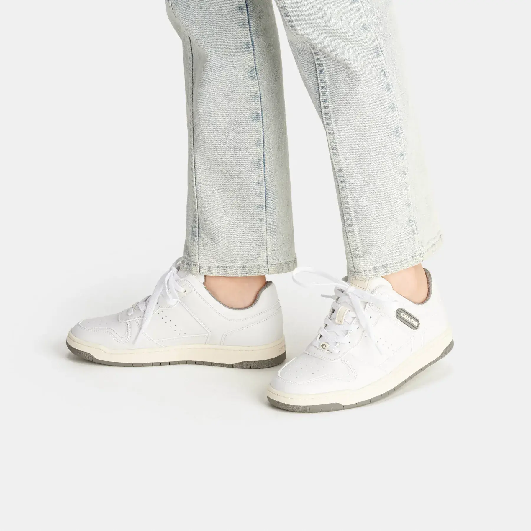 C201 Low Top Sneaker C201 Low Top Sneaker