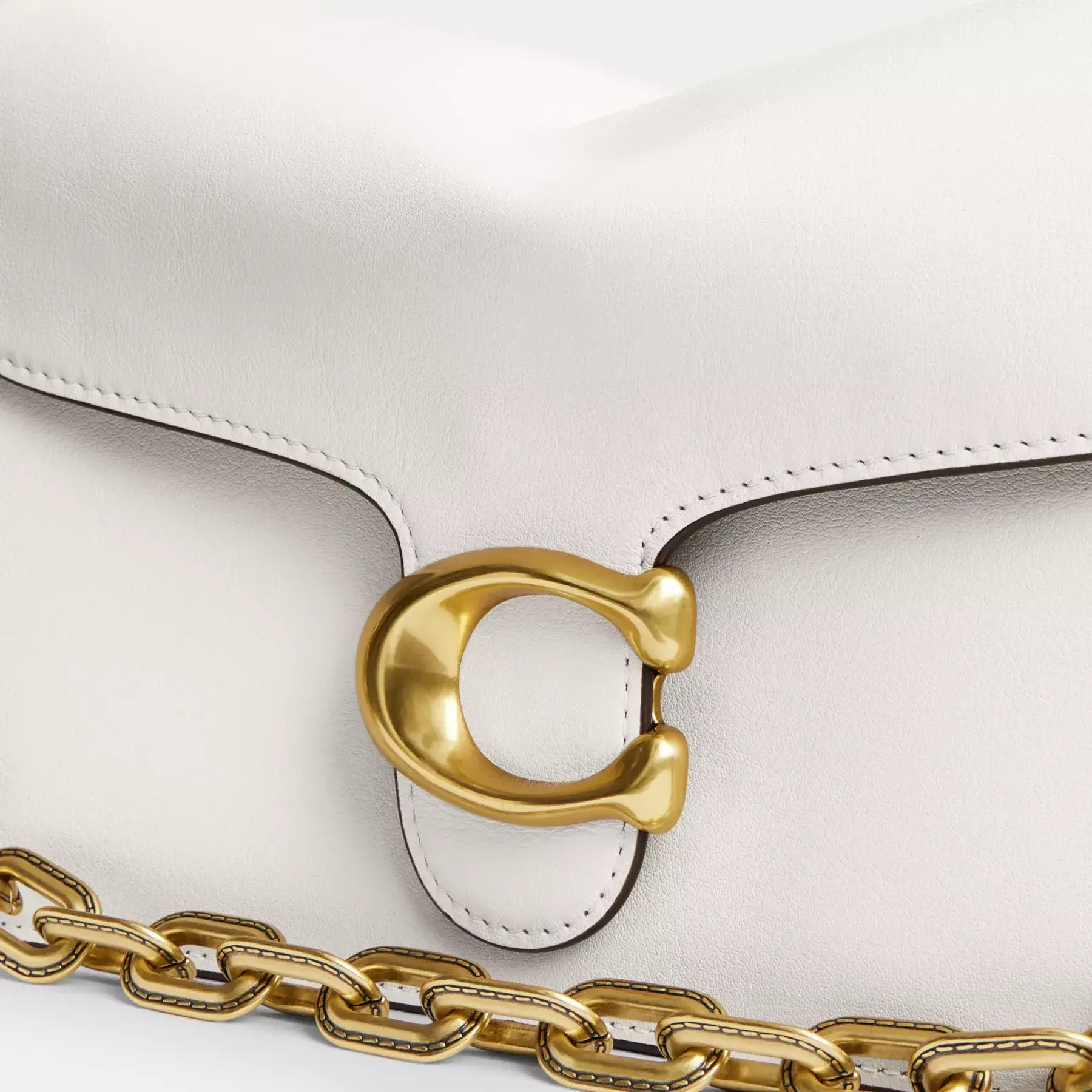 Chain Tabby Shoulder Bag Chain Tabby Shoulder Bag