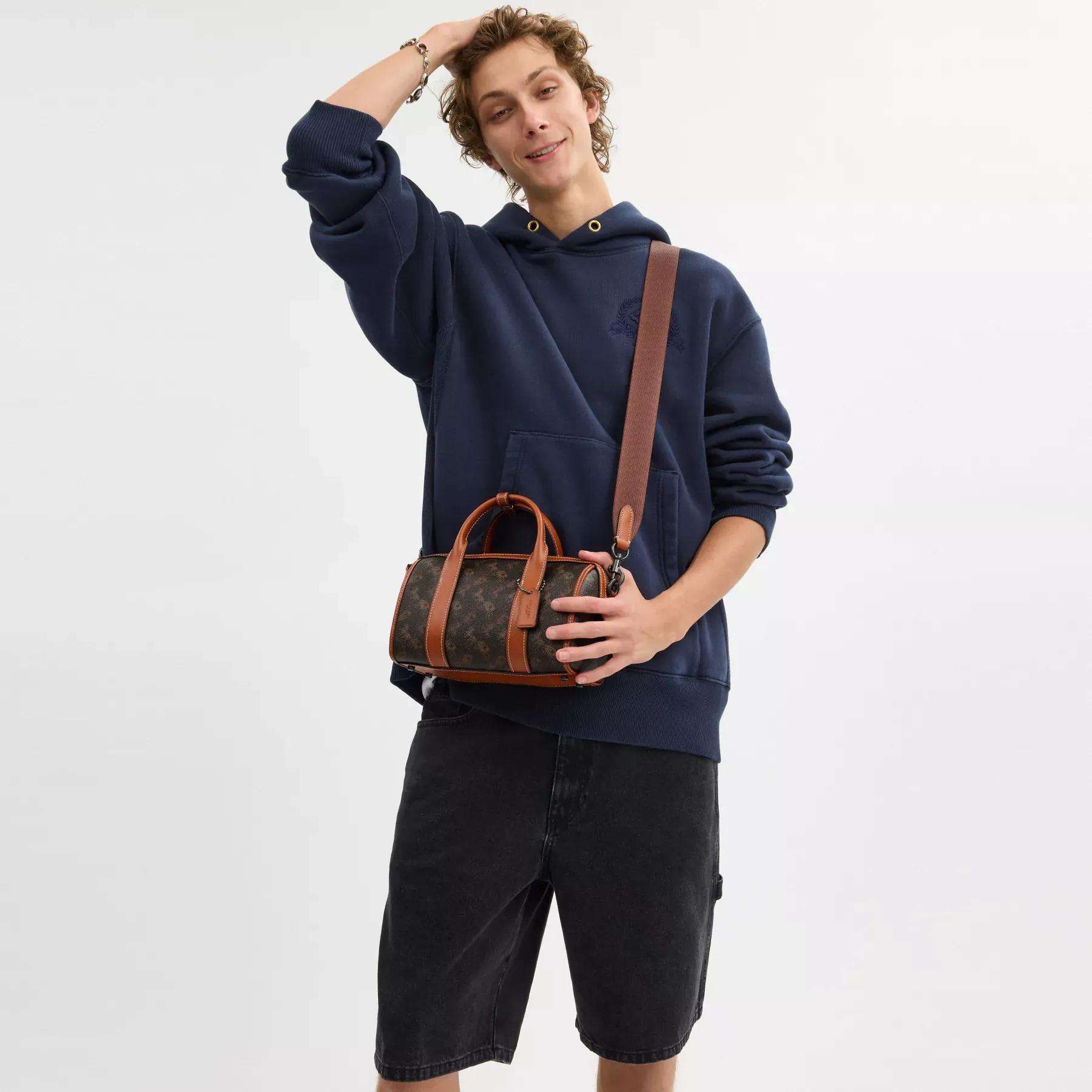 Gotham Duffle Bag 24 With Horse And Carriage Print Gotham Duffle Bag 24 With Horse And Carriage Print