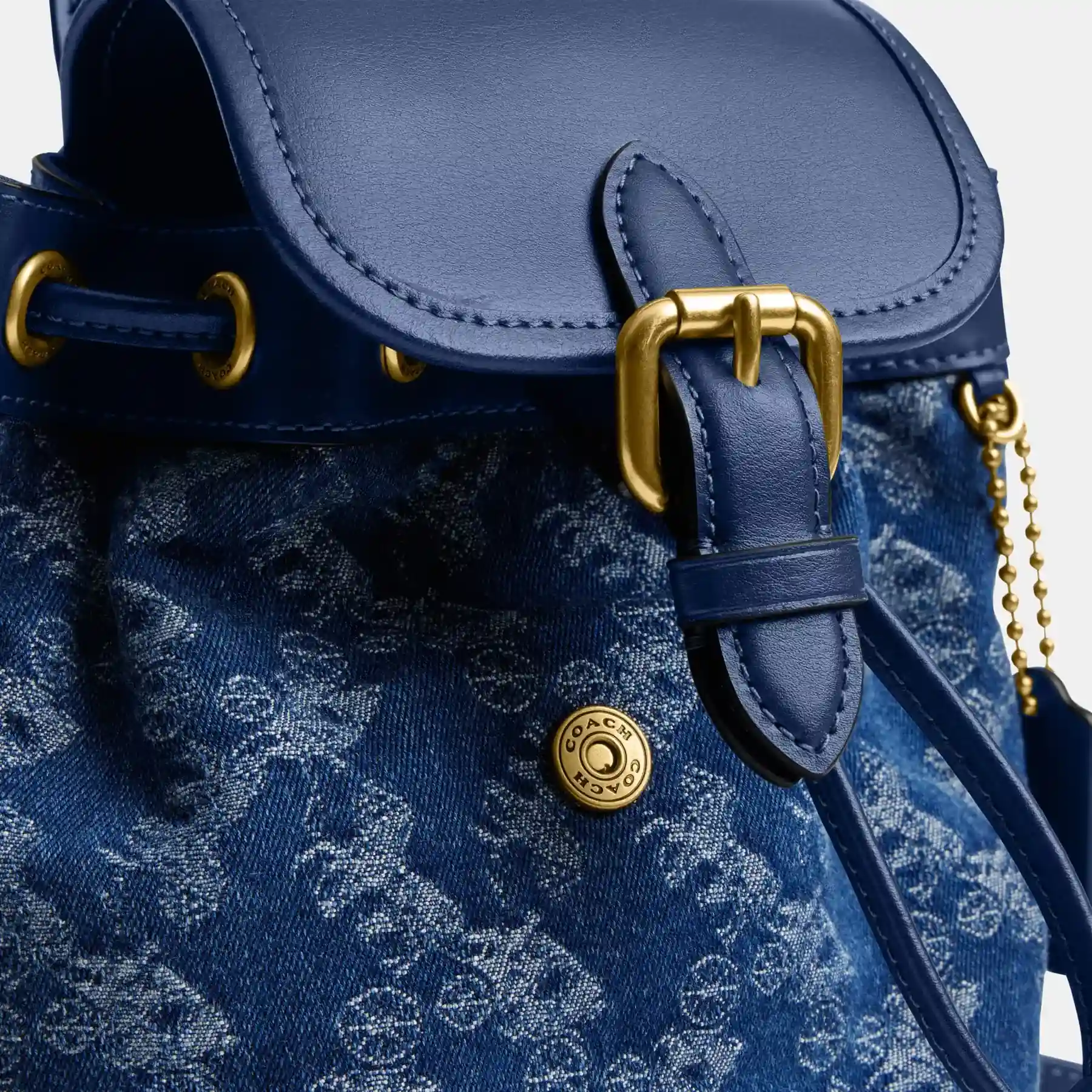 Harper Backpack With Horse And Carriage Print Harper Backpack With Horse And Carriage Print