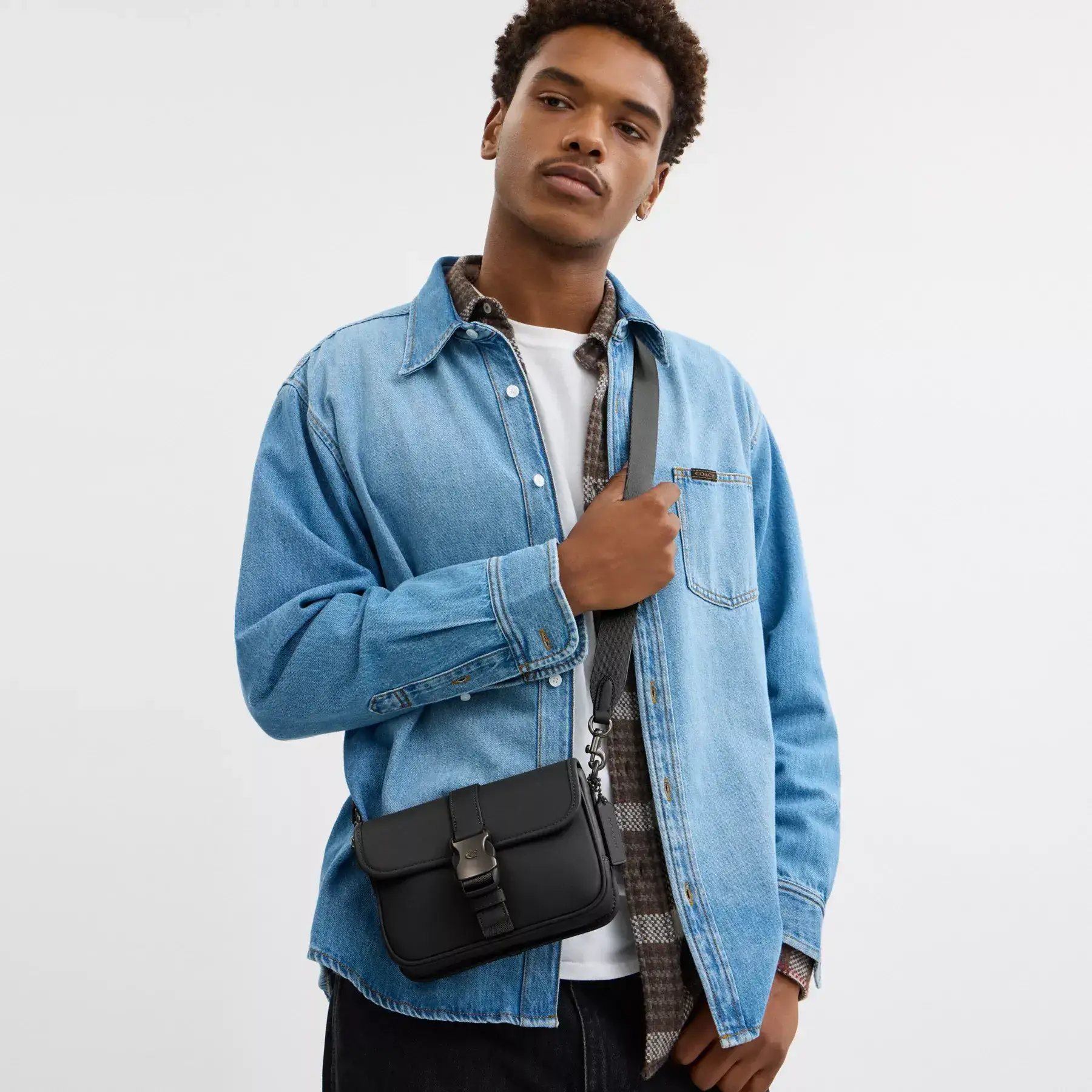 League Crossbody Bag 19 League Crossbody Bag 19