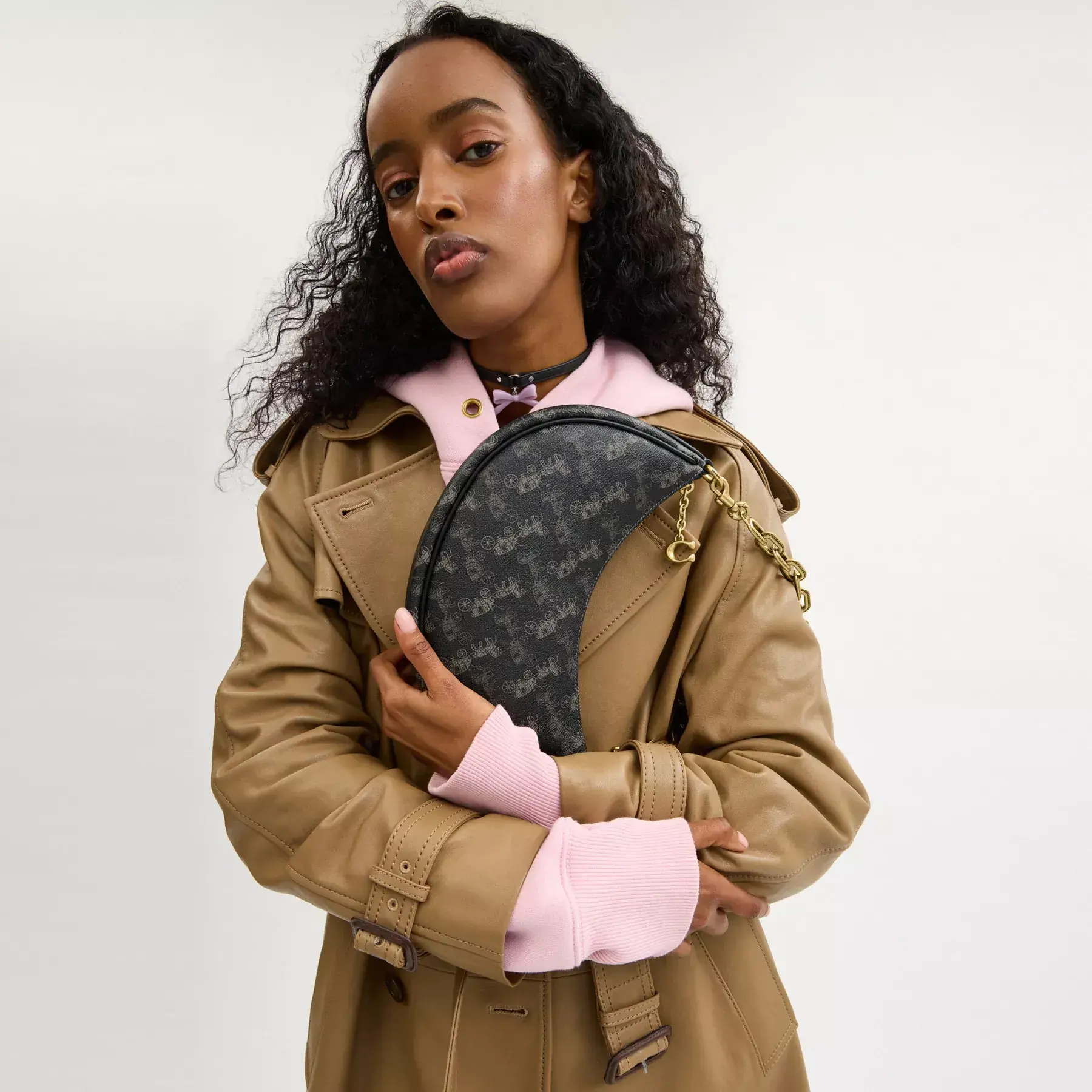 Mira Shoulder Bag With Horse And Carriage Print Mira Shoulder Bag With Horse And Carriage Print