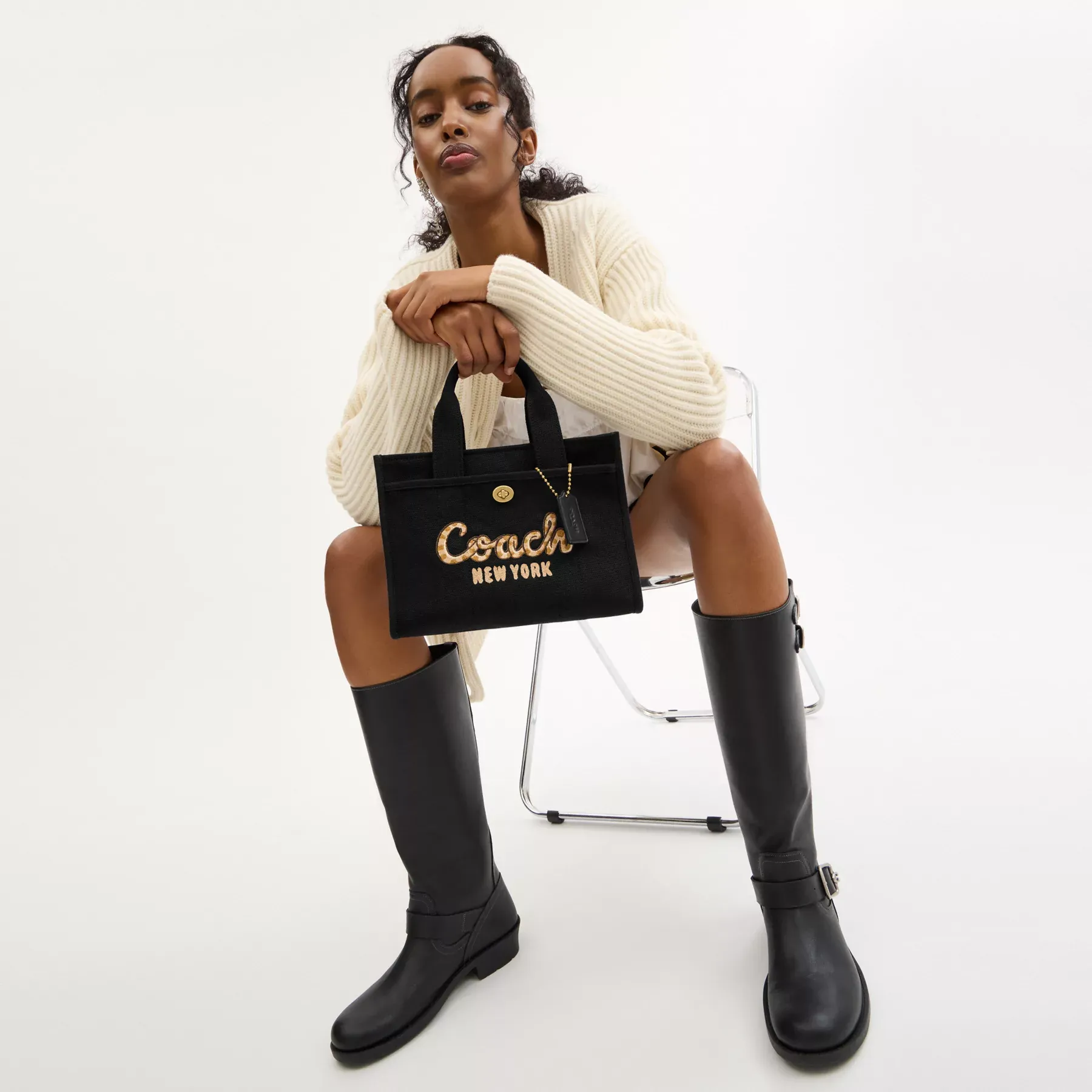 New Year Cargo Tote Bag 26 With Coach Snake Script New Year Cargo Tote Bag 26 With Coach Snake Script