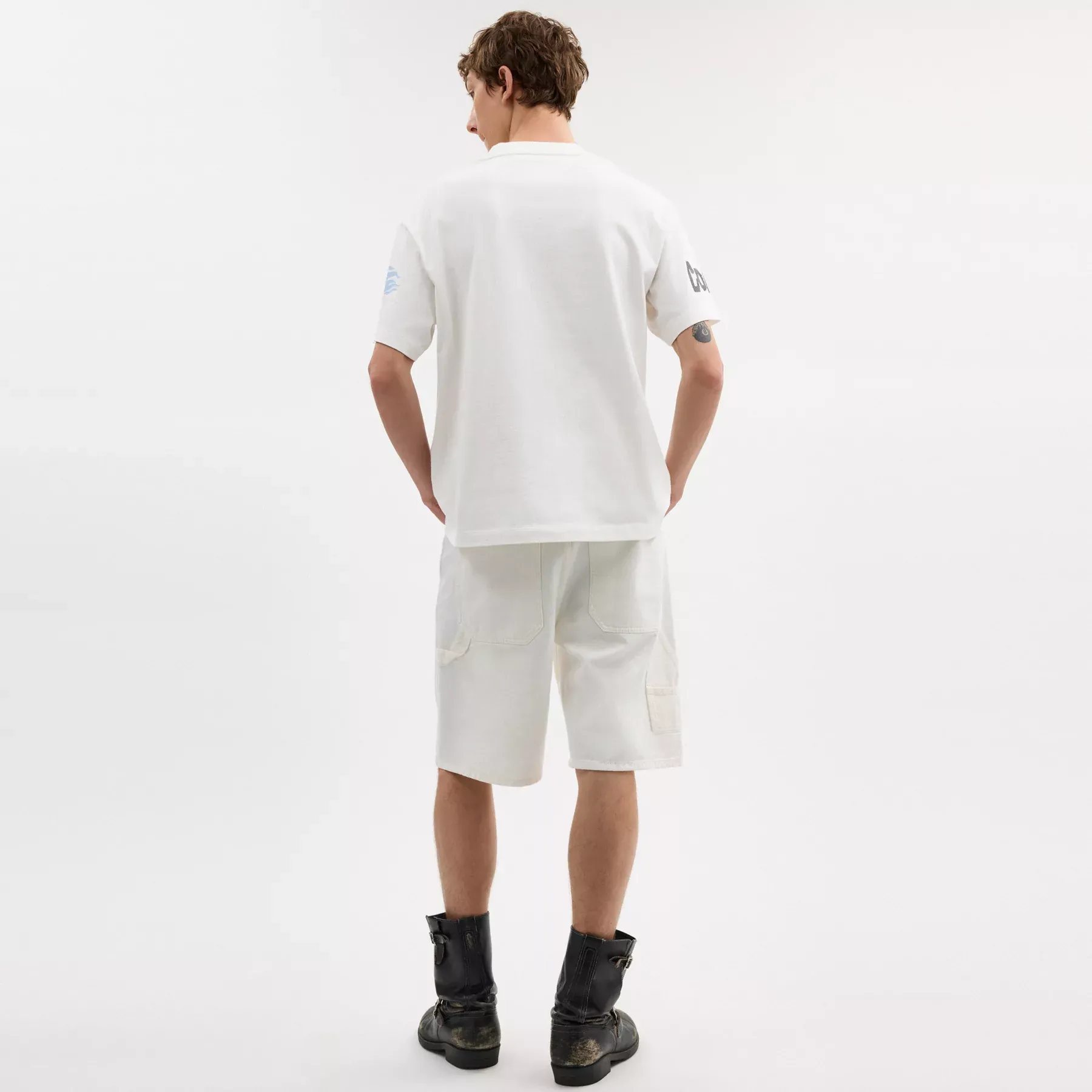 Relaxed Graphic Surf T-Shirt Relaxed Graphic Surf T-Shirt