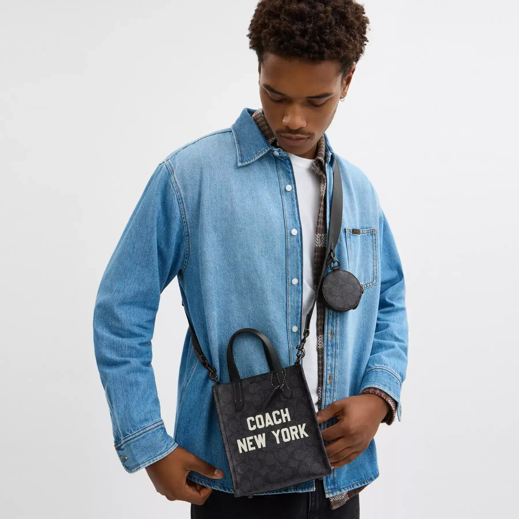 Relay Tote Bag 17 In Signature Canvas With Coach Graphic Relay Tote Bag 17 In Signature Canvas With Coach Graphic