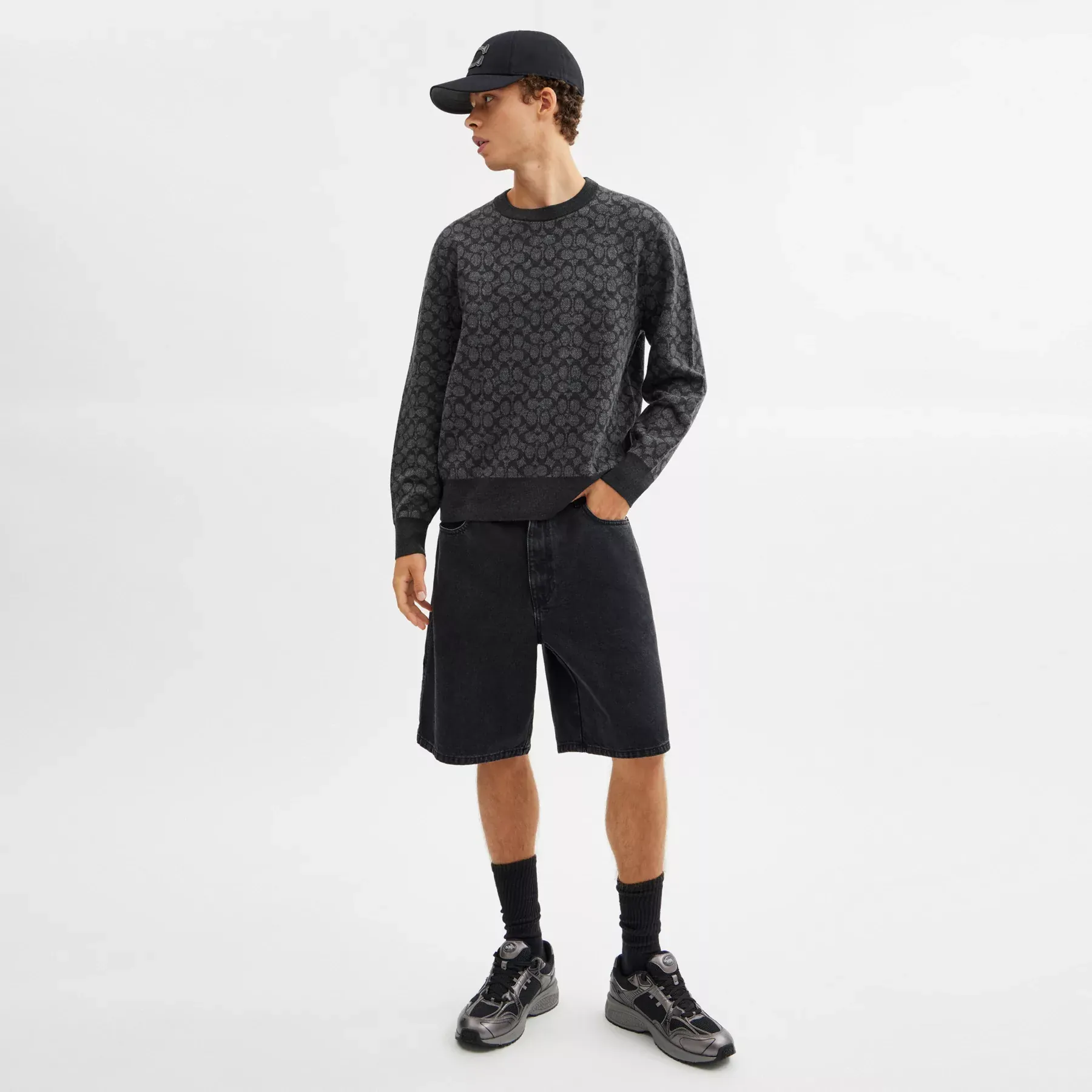Signature Crewneck Sweater Signature Crewneck Sweater