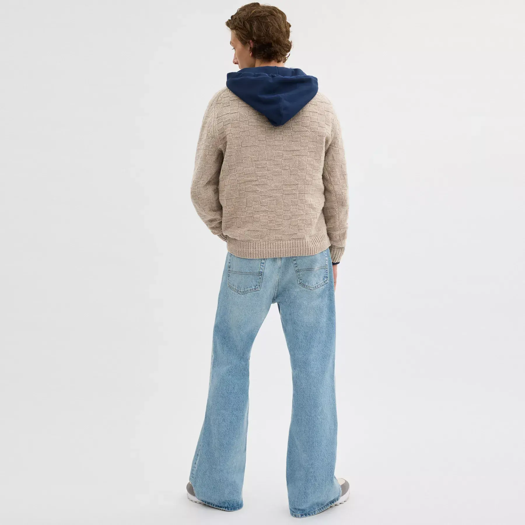 Signature Knit Crewneck Signature Knit Crewneck