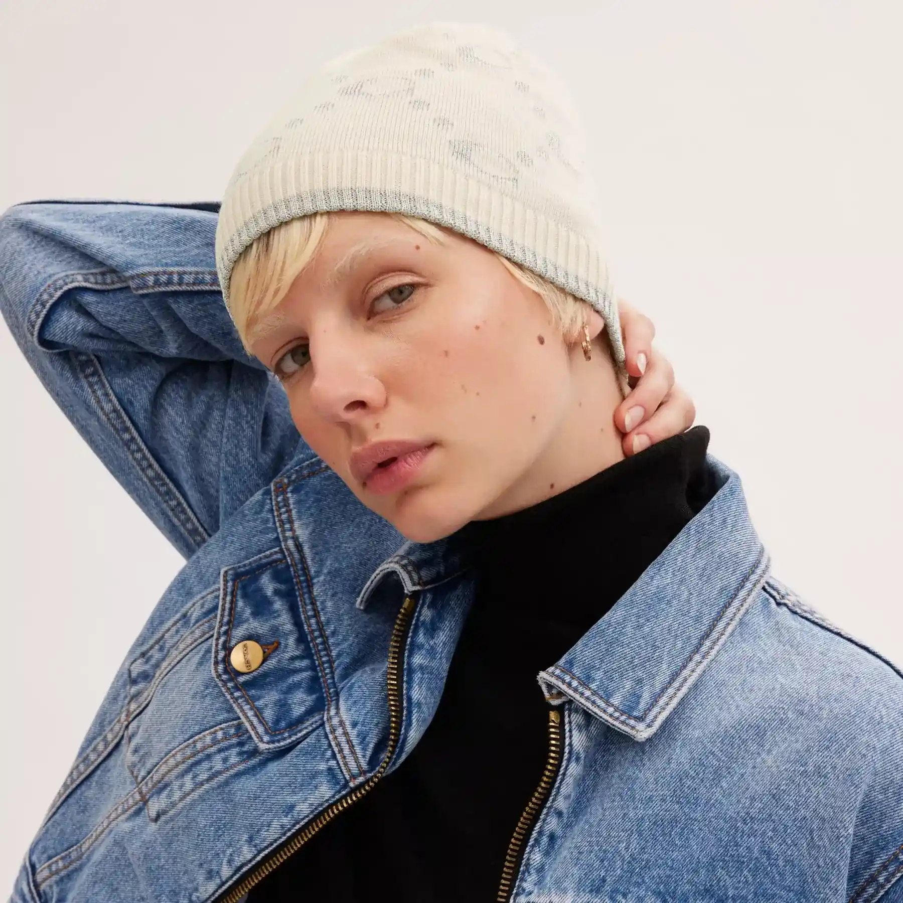 Signature Metallic Knit Beanie Signature Metallic Knit Beanie