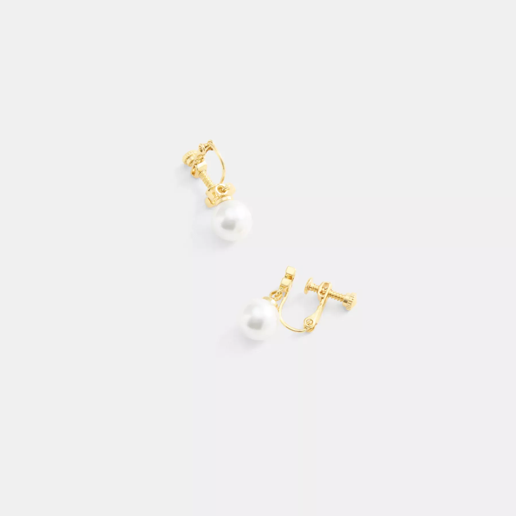 Signature Pearl Drop Clip-On Earrings Signature Pearl Drop Clip-On Earrings