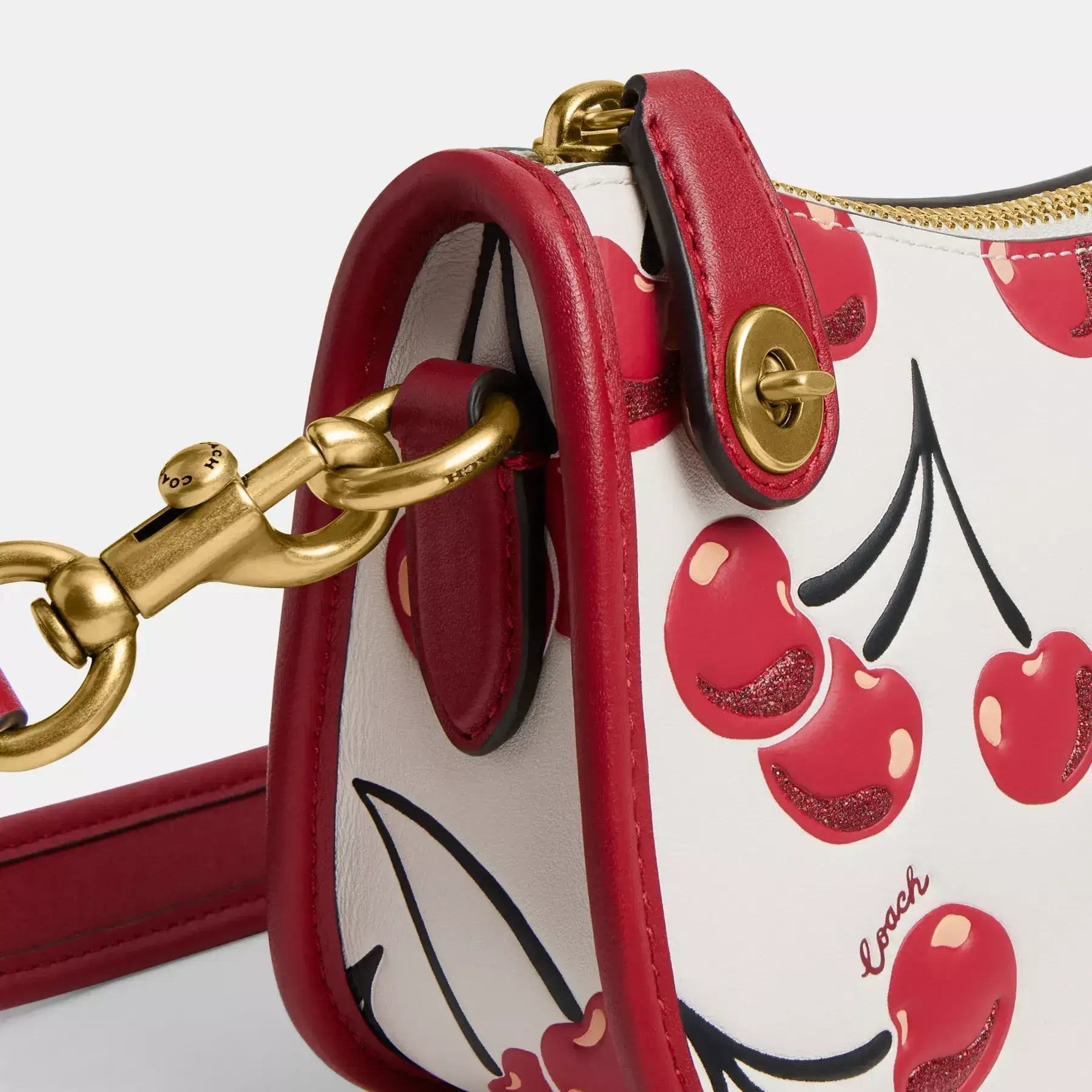 Swinger 20 With Cherry Print Swinger 20 With Cherry Print