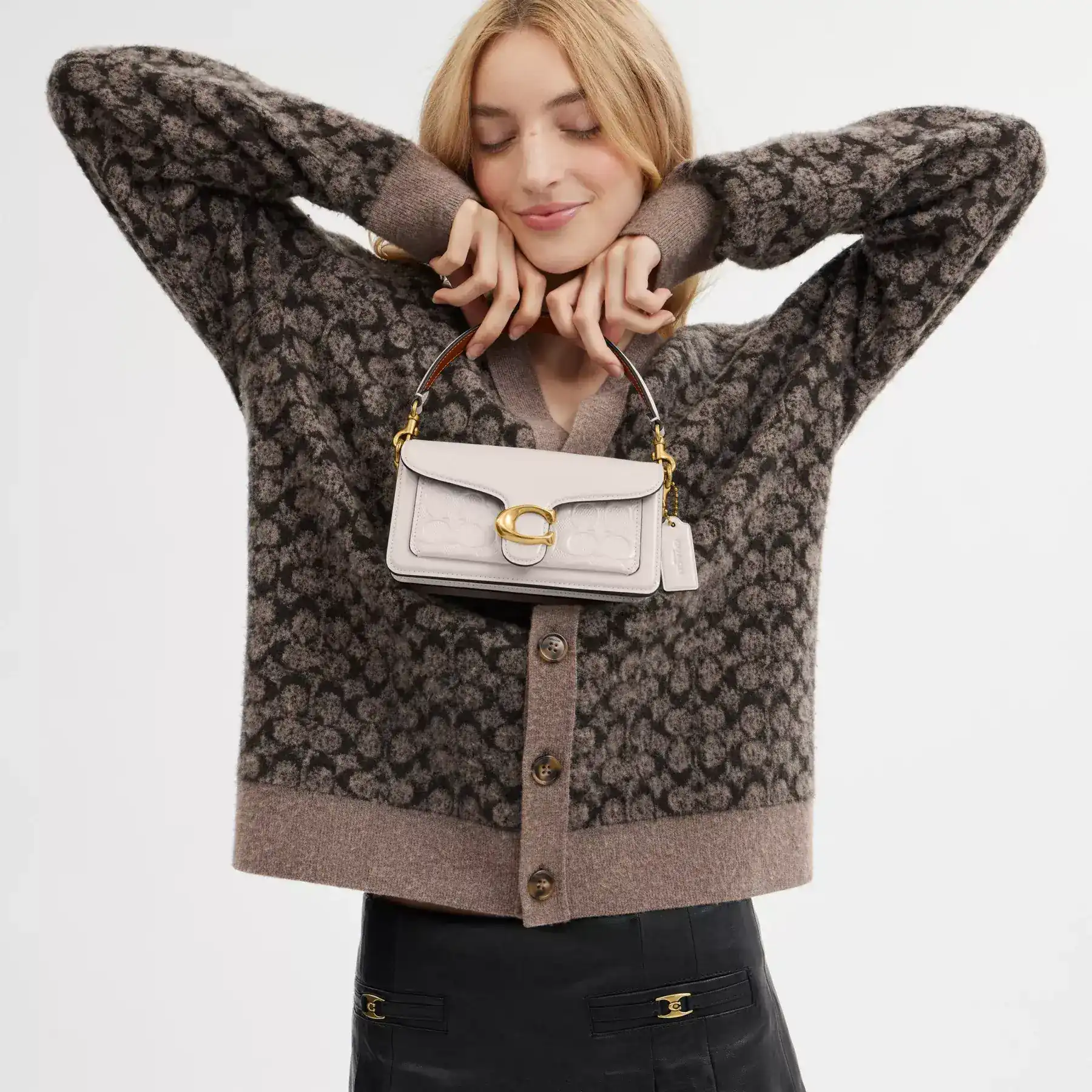 Tabby Shoulder Bag 20 In Signature Leather Tabby Shoulder Bag 20 In Signature Leather