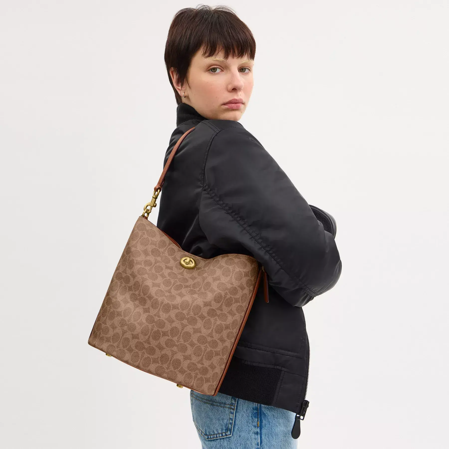 Willow Soft Bucket Bag In Signature Canvas Willow Soft Bucket Bag In Signature Canvas