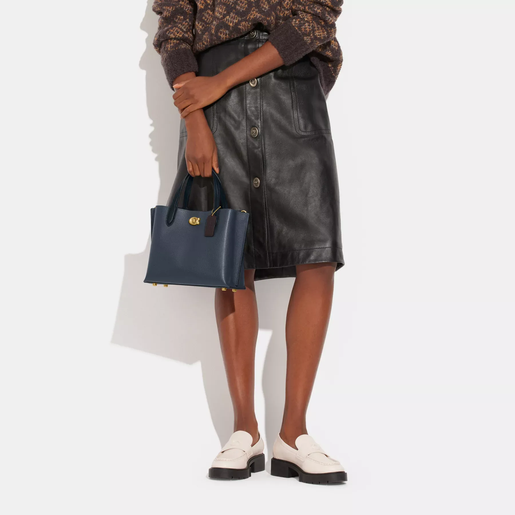 Willow Tote 24 In Colorblock Willow Tote 24 In Colorblock