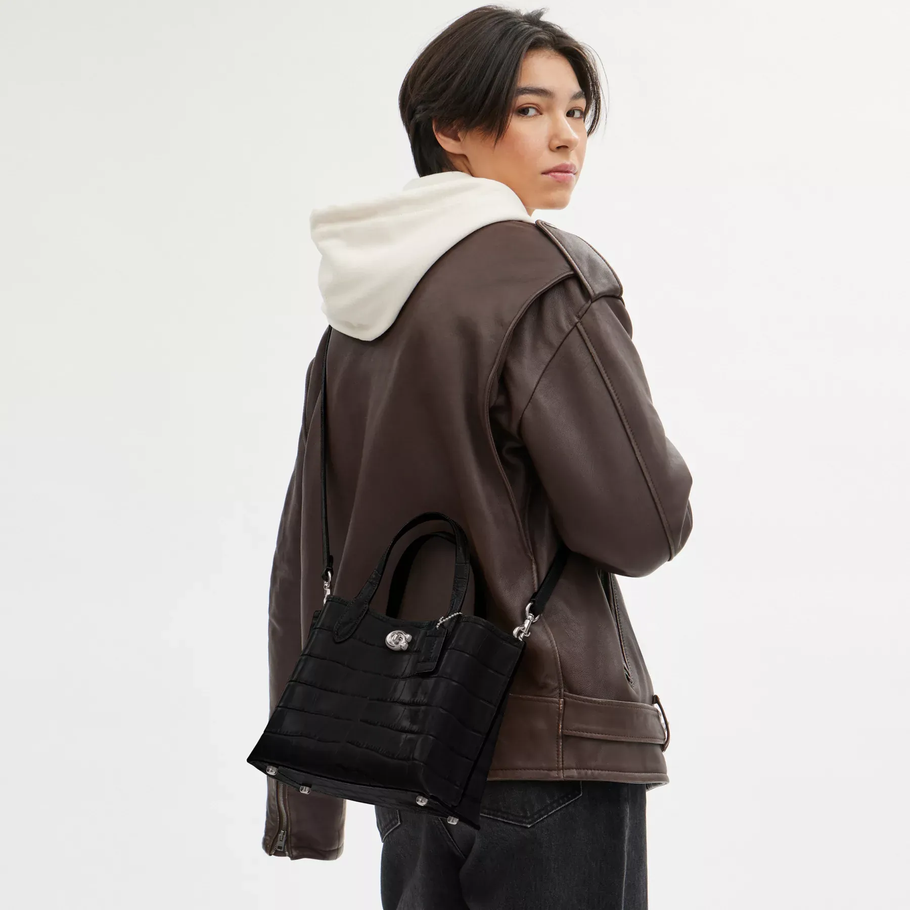 Willow Tote Bag 24 Willow Tote Bag 24